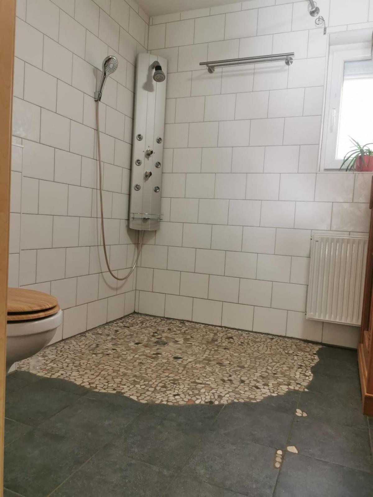 Gaestehaus Zum Gesundheitszentrum Matz Sulzdorf an der Lederhecke エクステリア 写真